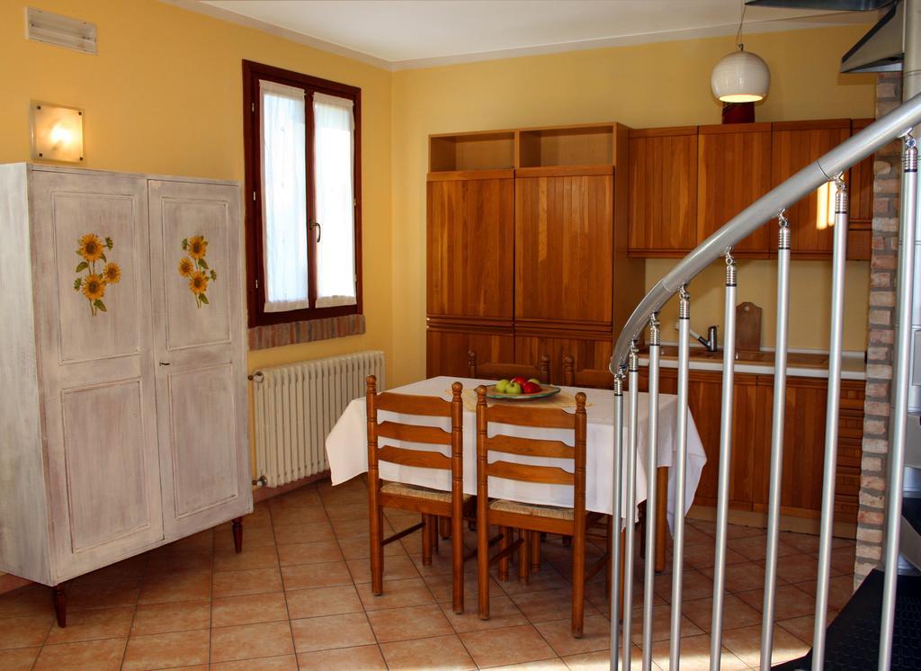 Agriturismo Corte Ponte Dei Tedeschi Ostiglia Quarto foto